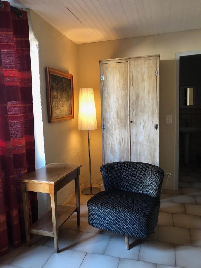 Belle De Nuit Bed & Breakfast Oppede Ngoại thất bức ảnh