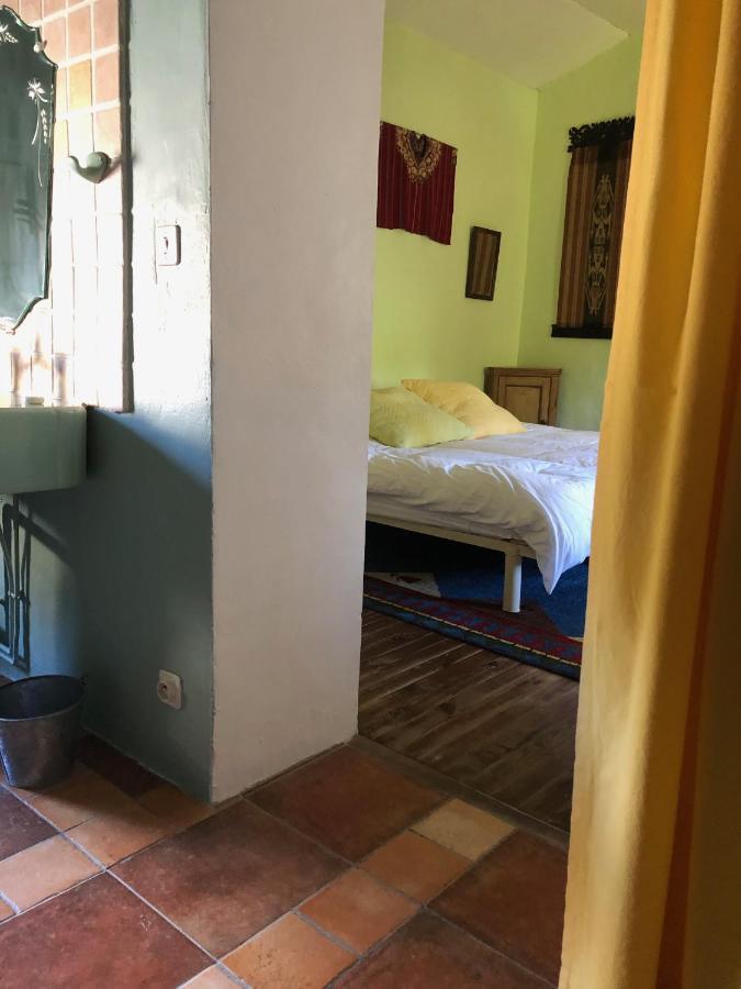 Belle De Nuit Bed & Breakfast Oppede Ngoại thất bức ảnh