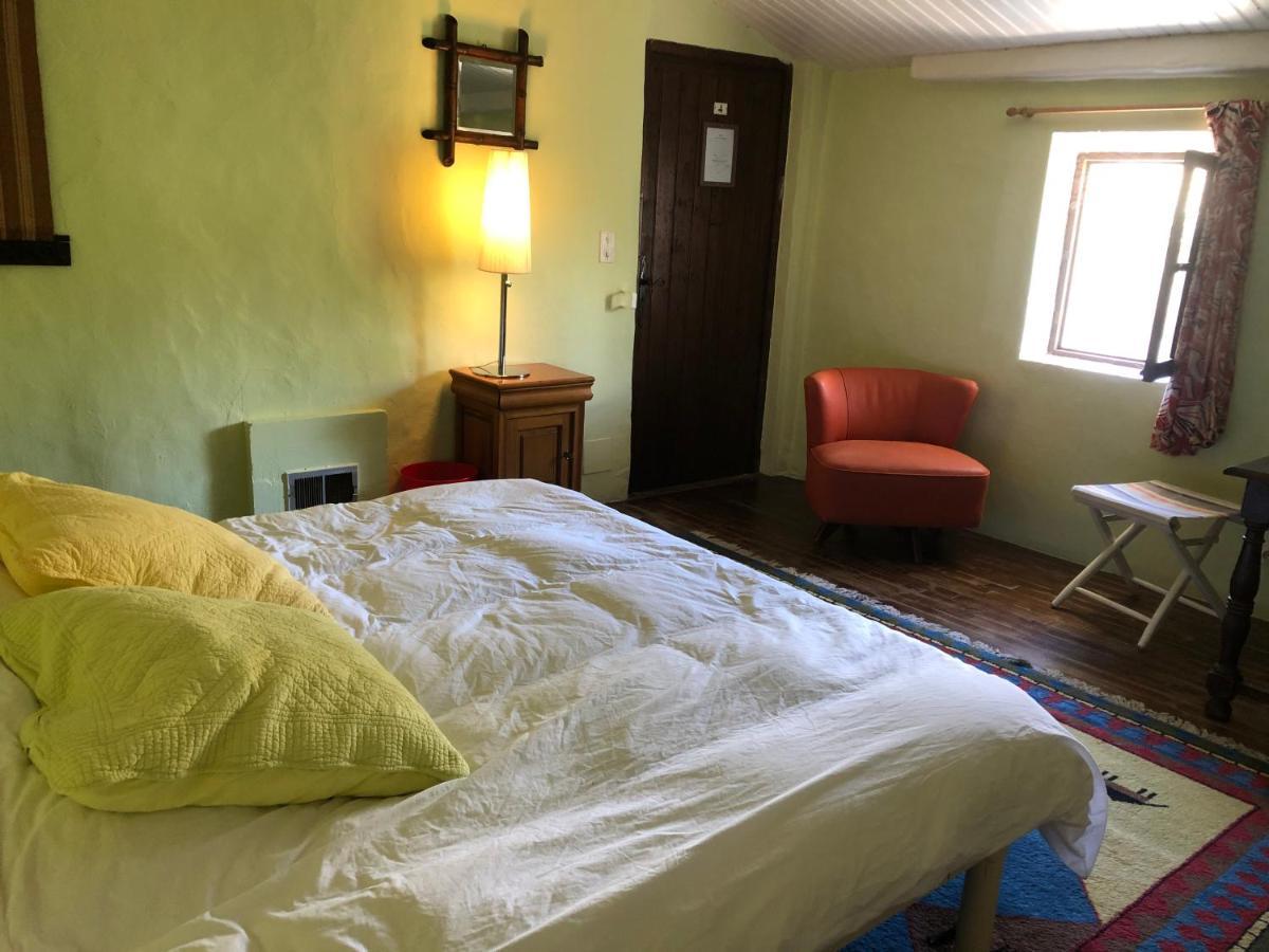 Belle De Nuit Bed & Breakfast Oppede Ngoại thất bức ảnh